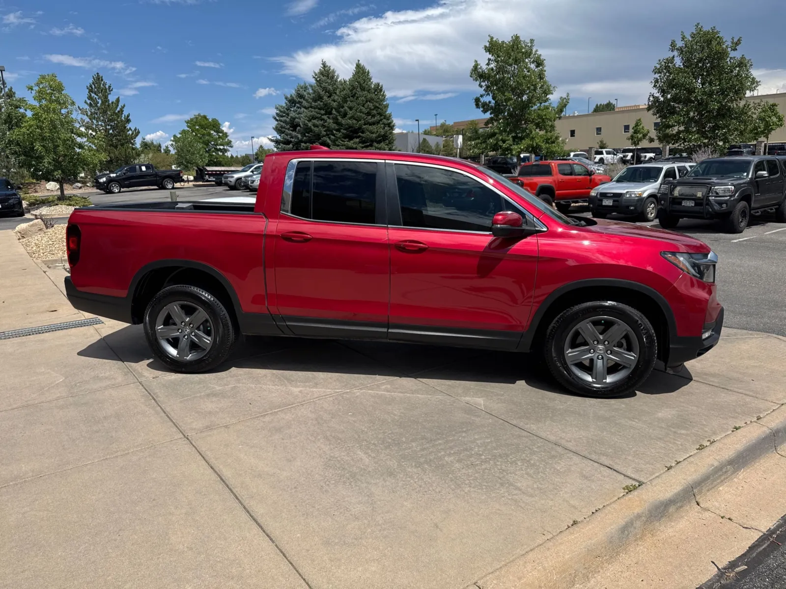Honda Ridgeline photo 5