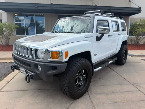 Photos of 2006 HUMMER H3 SUV for sale in Littleton, CO at AutoTrek