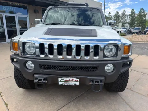 Another view of 2006 HUMMER H3 SUV for sale in Littleton, CO at AutoTrek