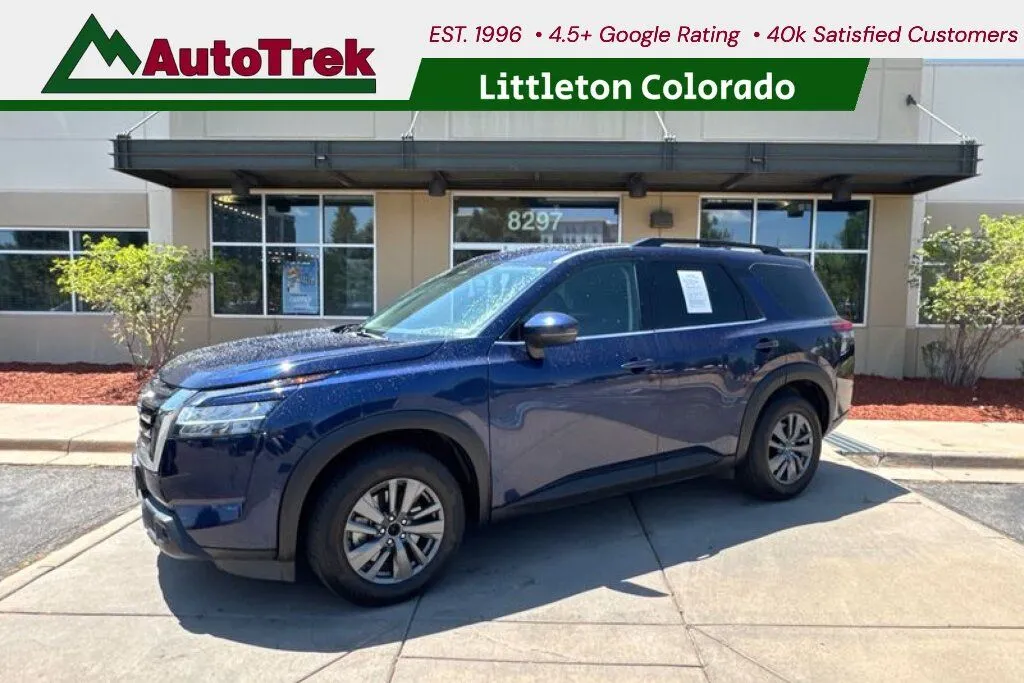 2022 Nissan Pathfinder SV 4WD