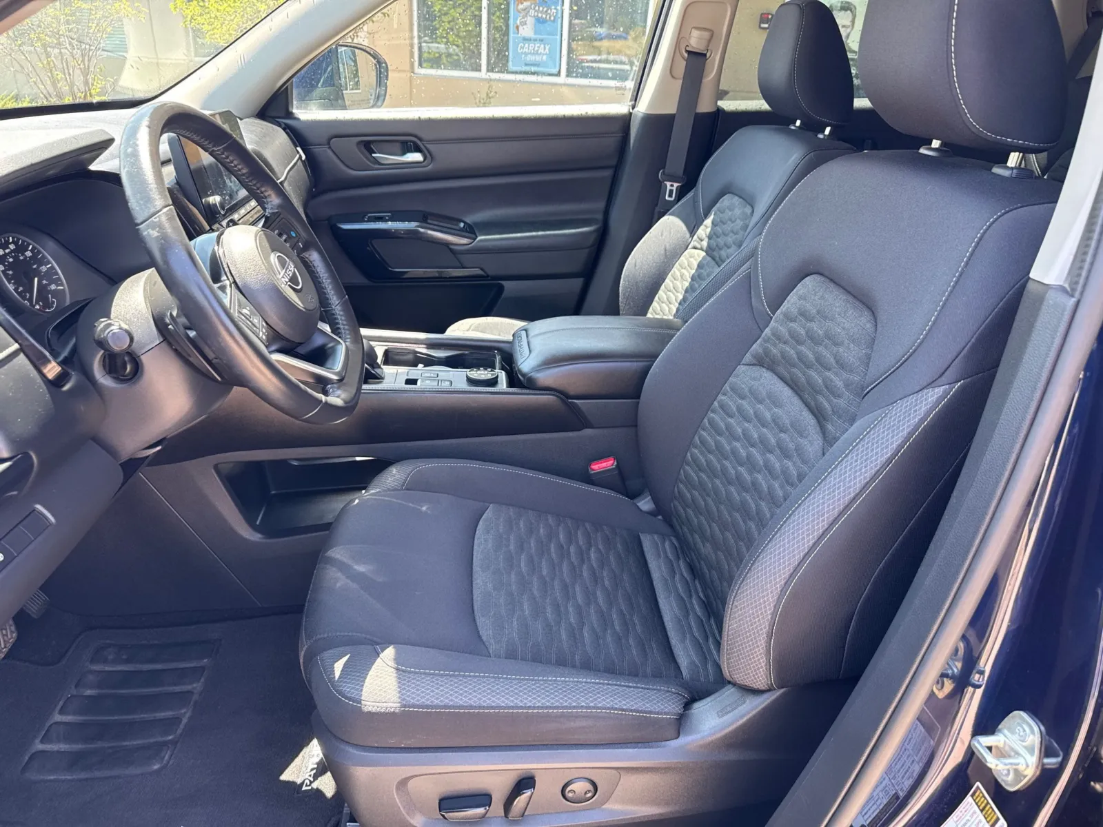 Nissan Pathfinder photo 22