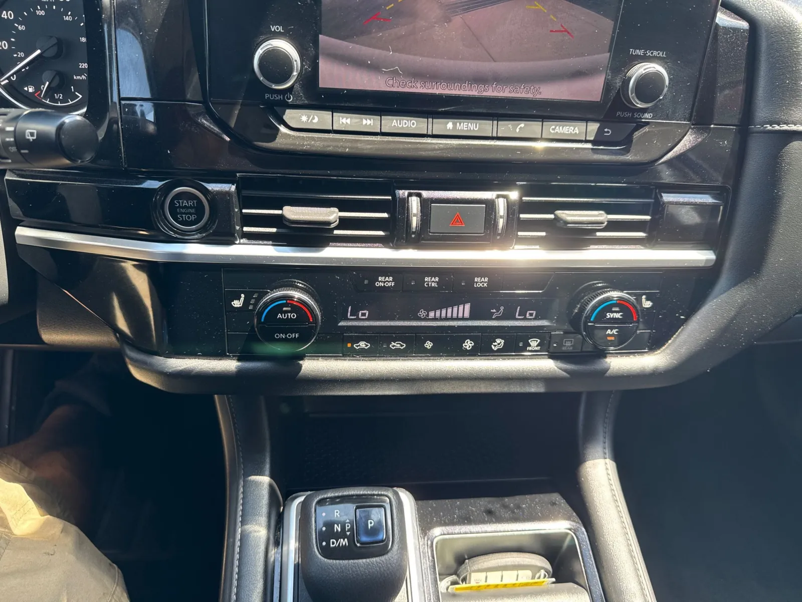 Nissan Pathfinder photo 28