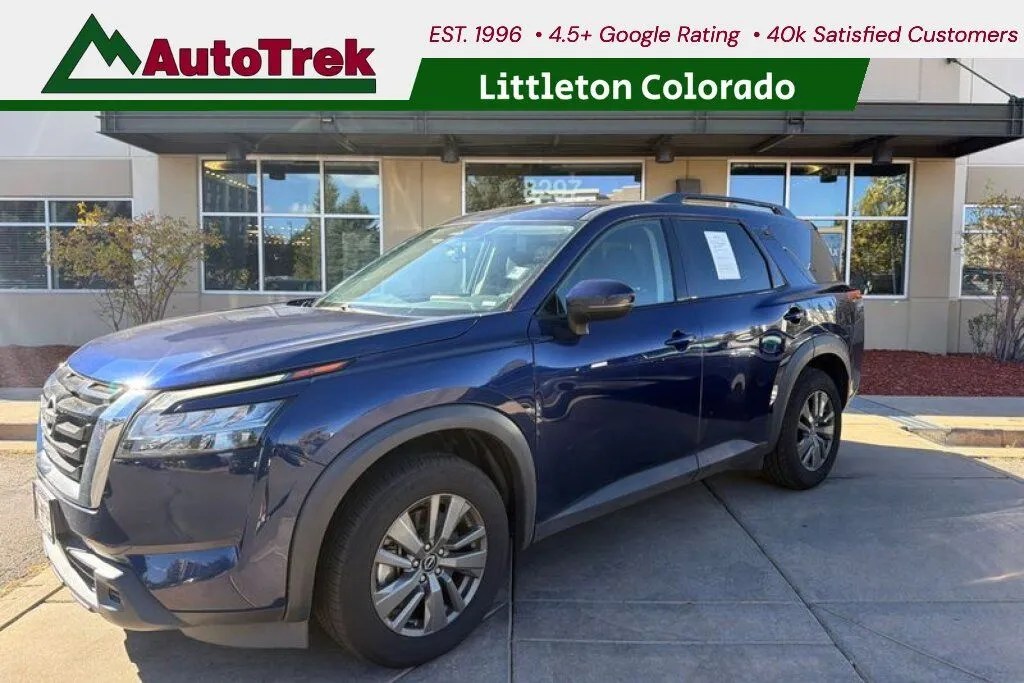 2022 Nissan Pathfinder SV 4WD