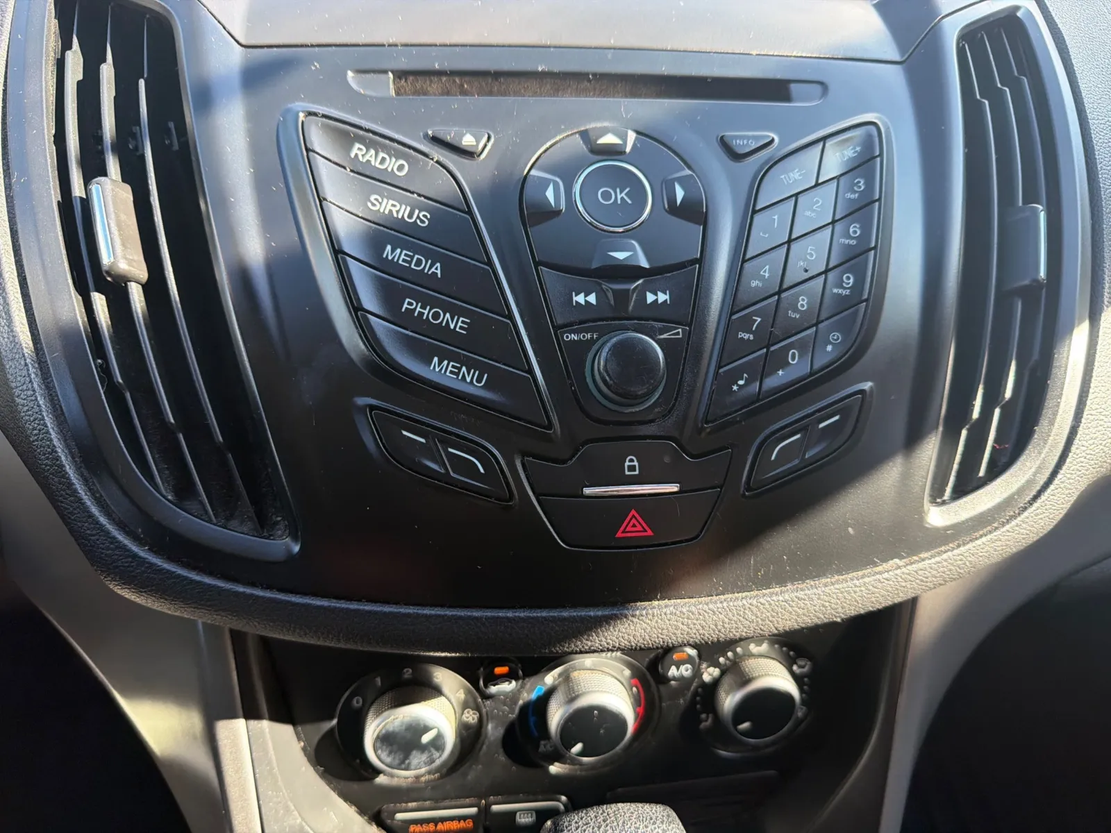 Ford Escape photo 23