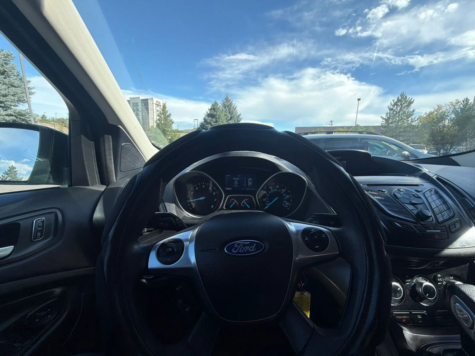 Ford Escape photo 18