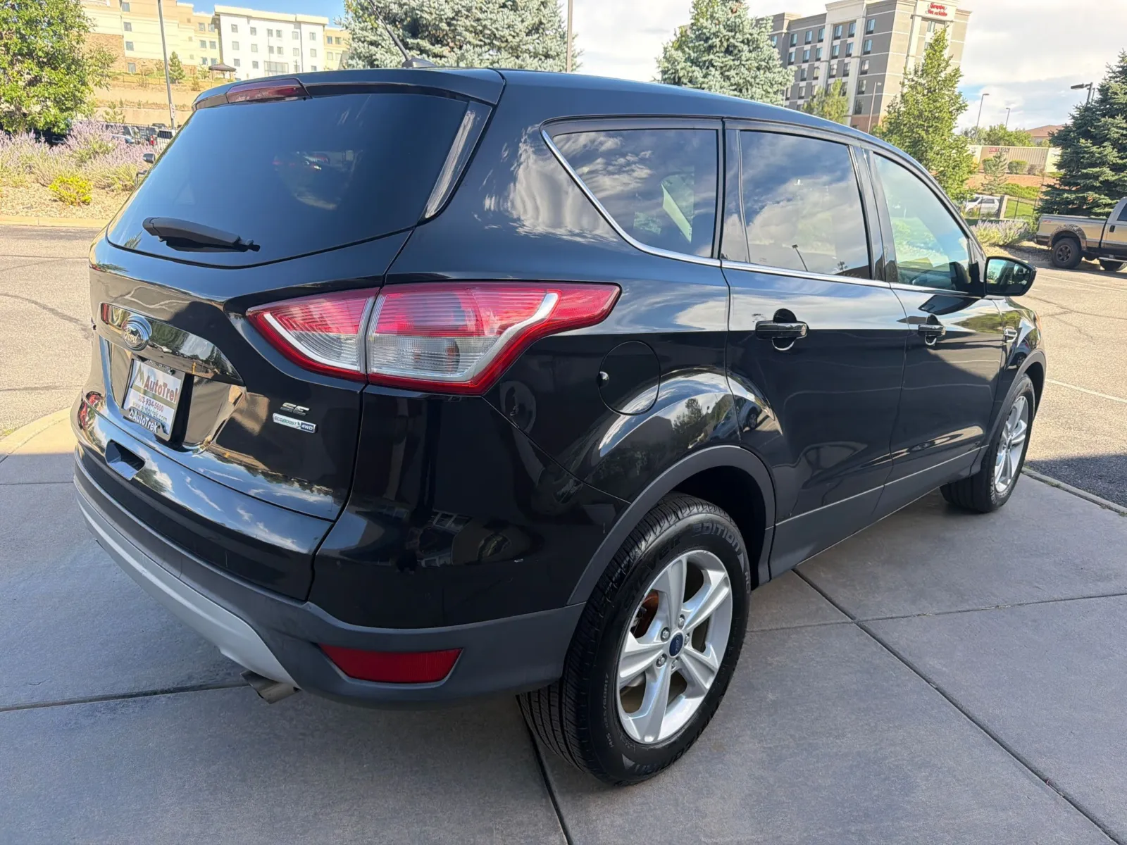 Ford Escape photo 6