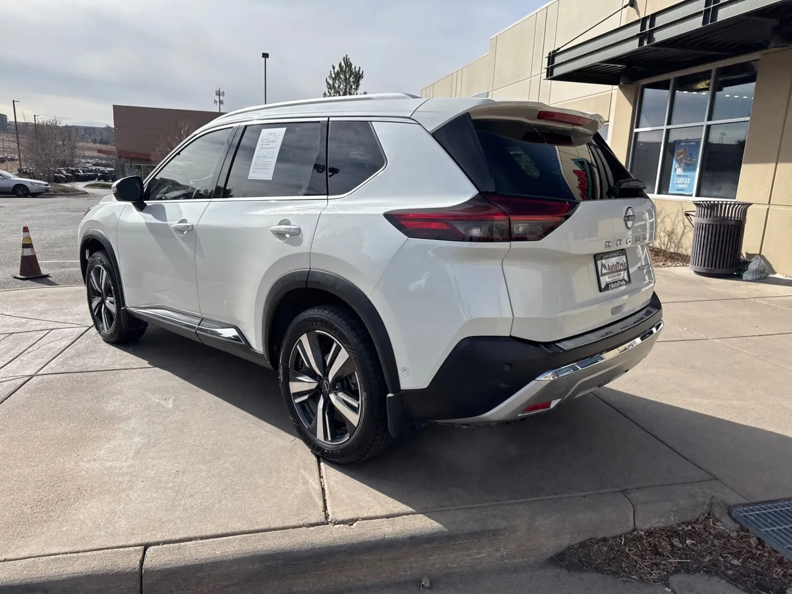 2023 Nissan Rogue Platinum - Photo 8