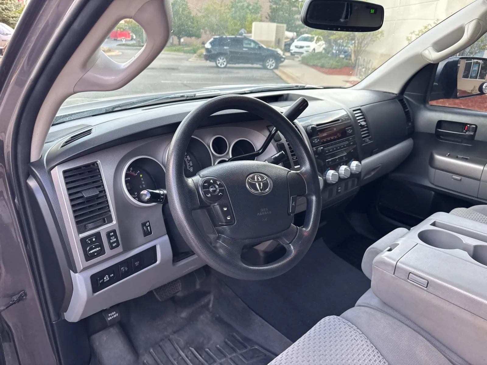 Toyota Tundra photo 21