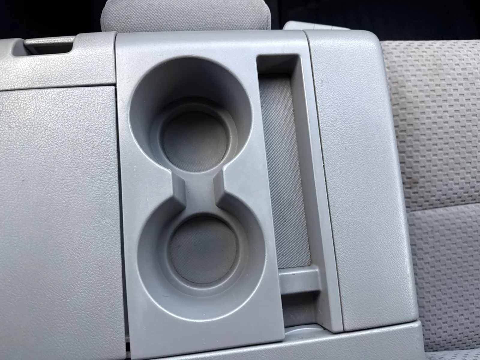 Toyota Tundra photo 25