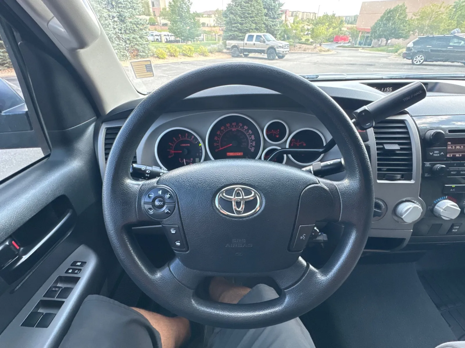 Toyota Tundra photo 22
