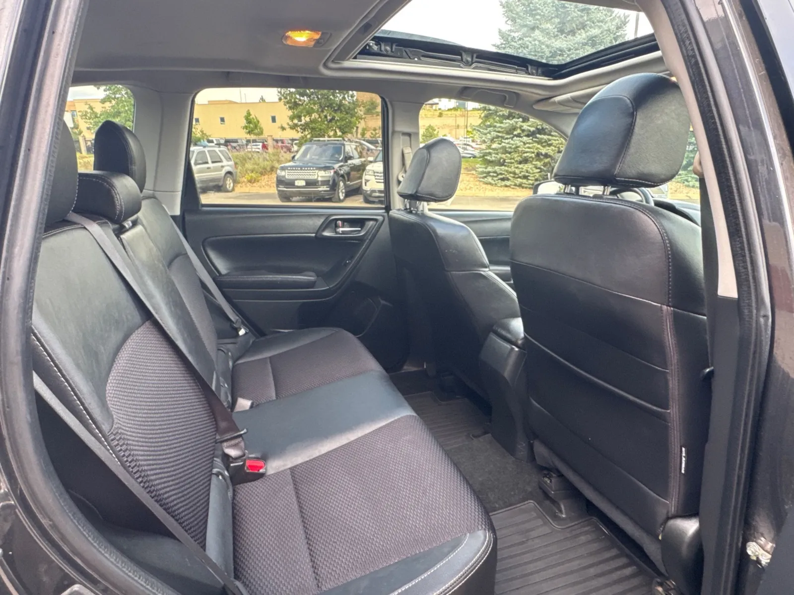 Subaru Forester photo 15
