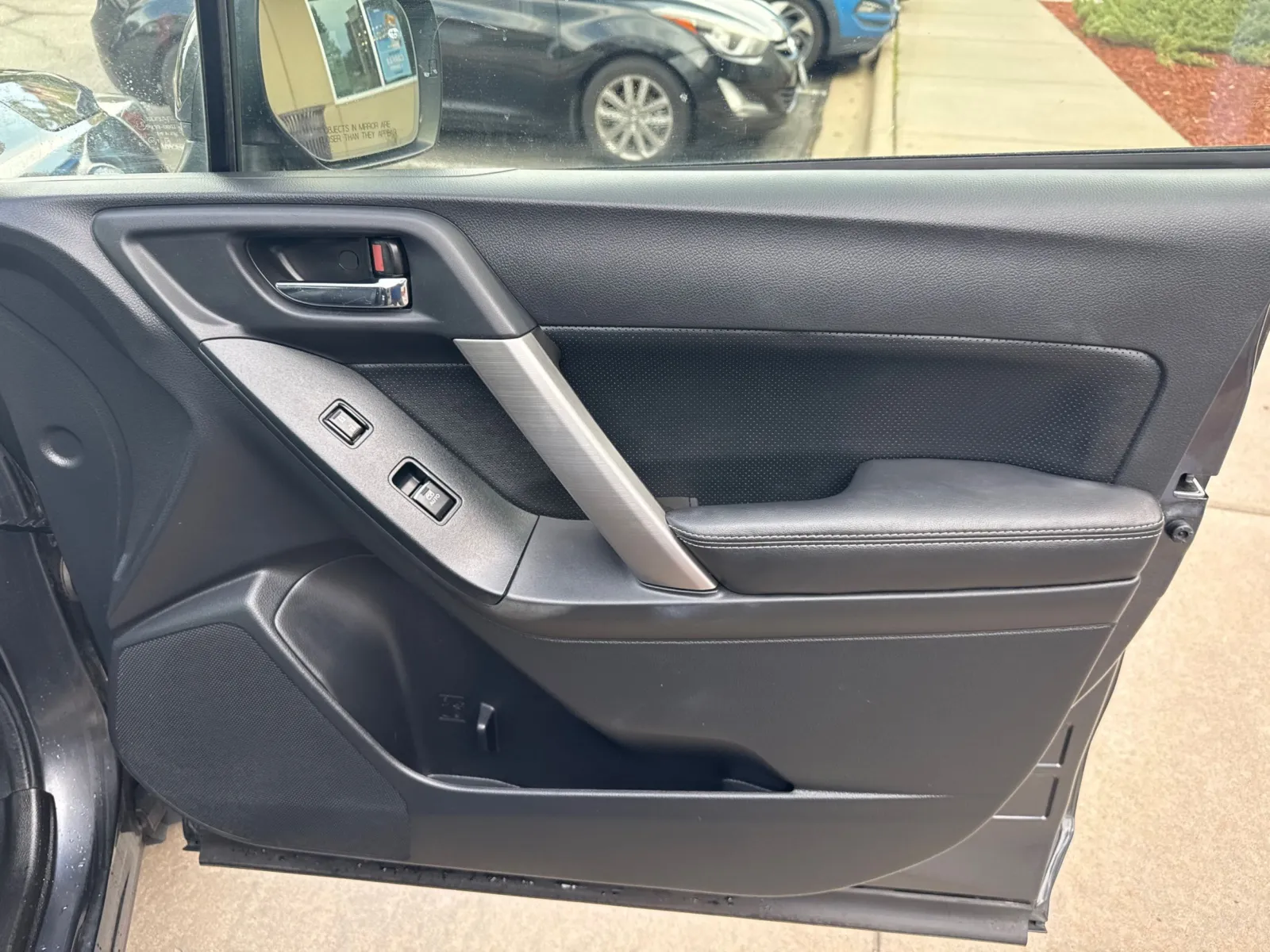 Subaru Forester photo 12