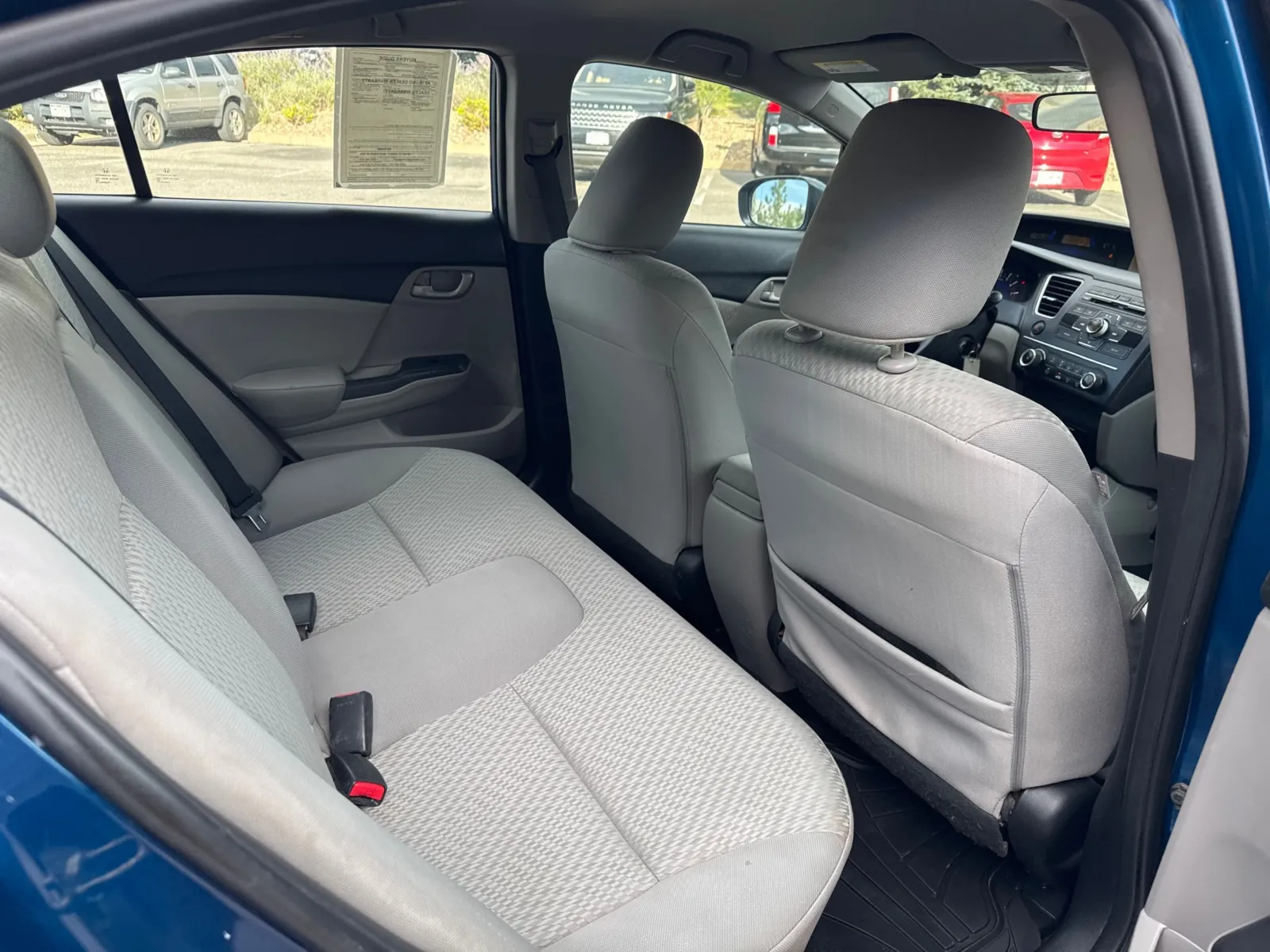 Honda Civic photo 18