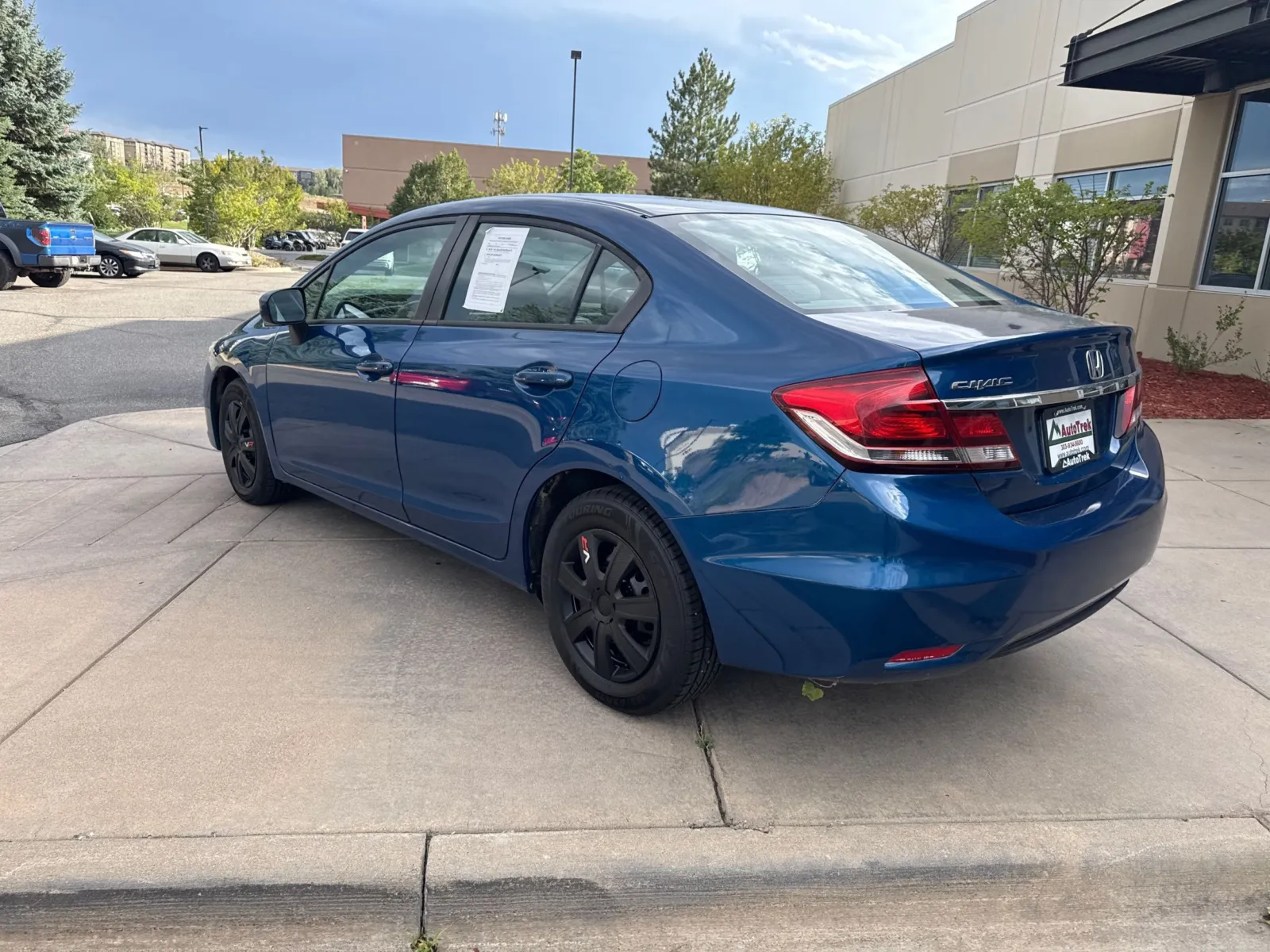 Honda Civic photo 8