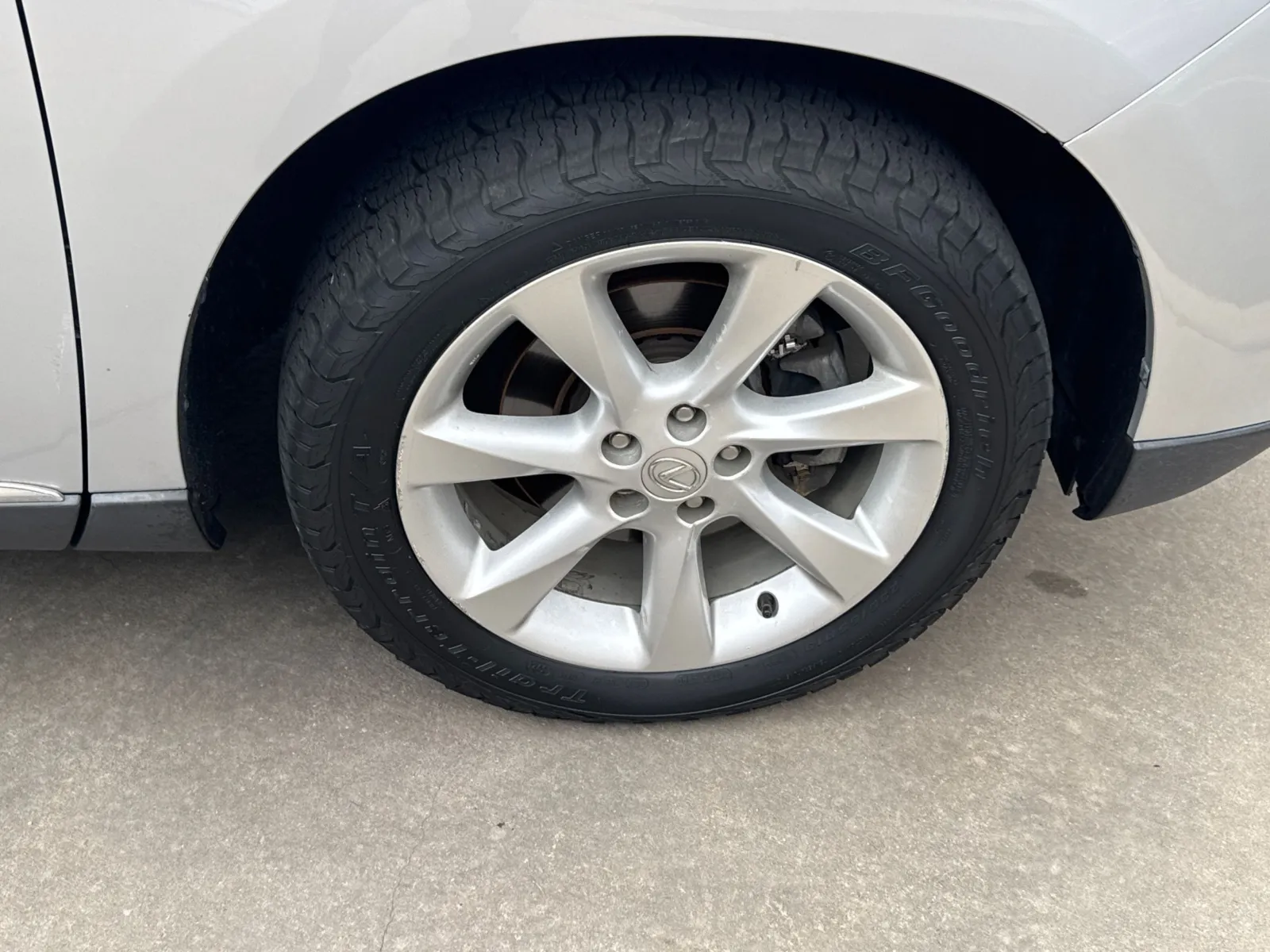 Lexus RX photo 14