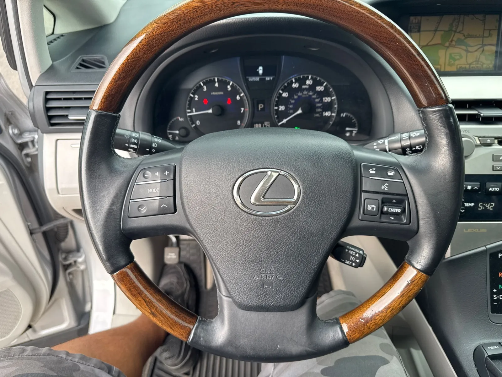 Lexus RX photo 27