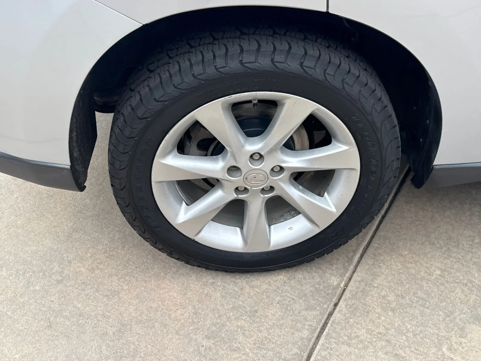 Lexus RX photo 13