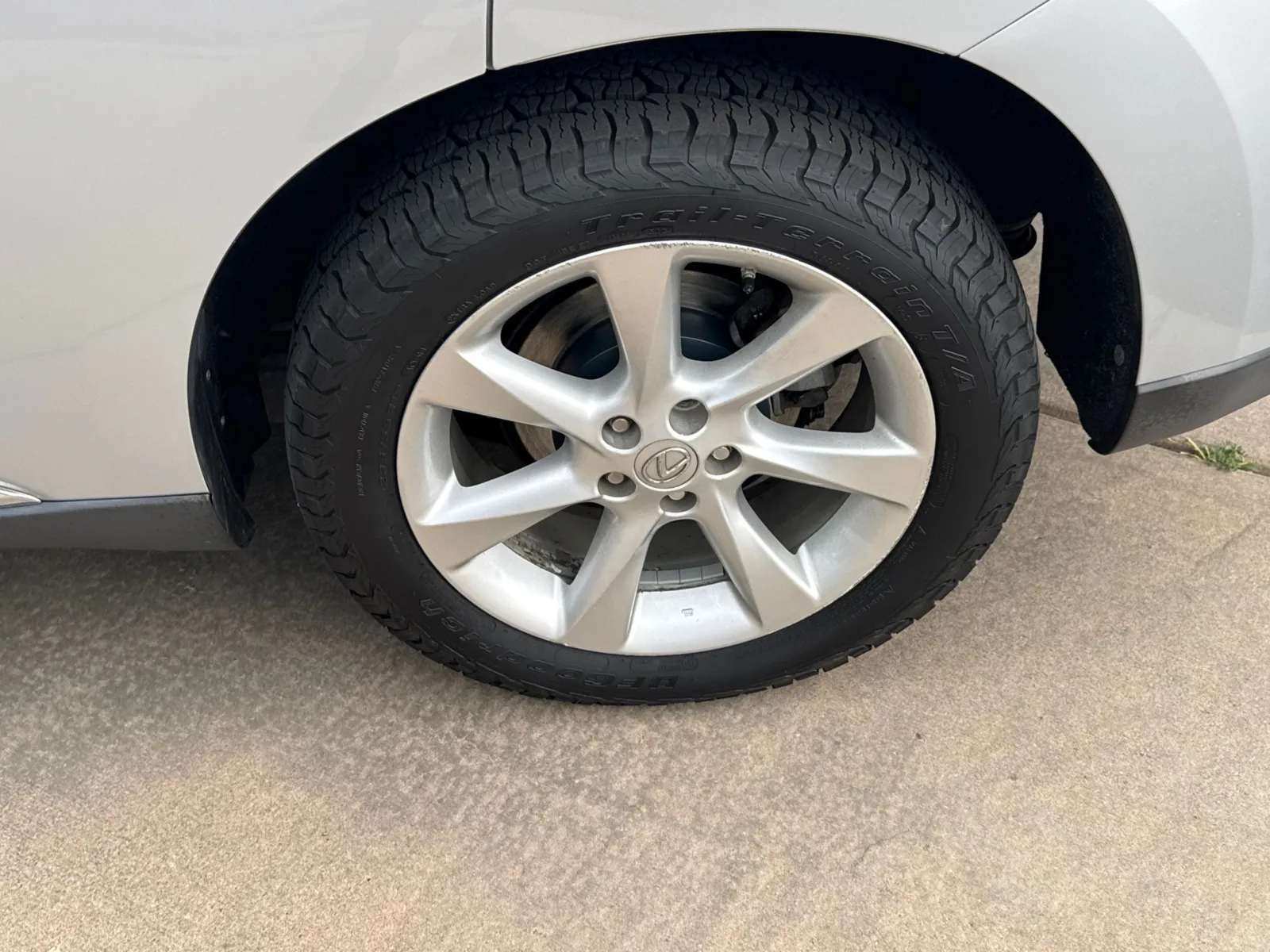 Lexus RX photo 12