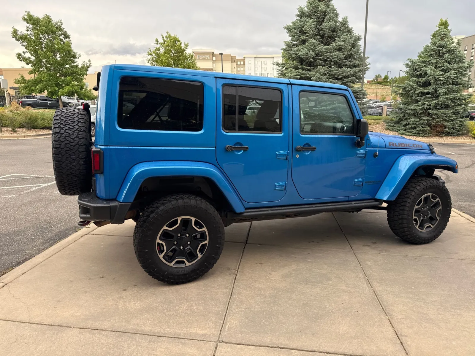 Jeep Wrangler photo 6