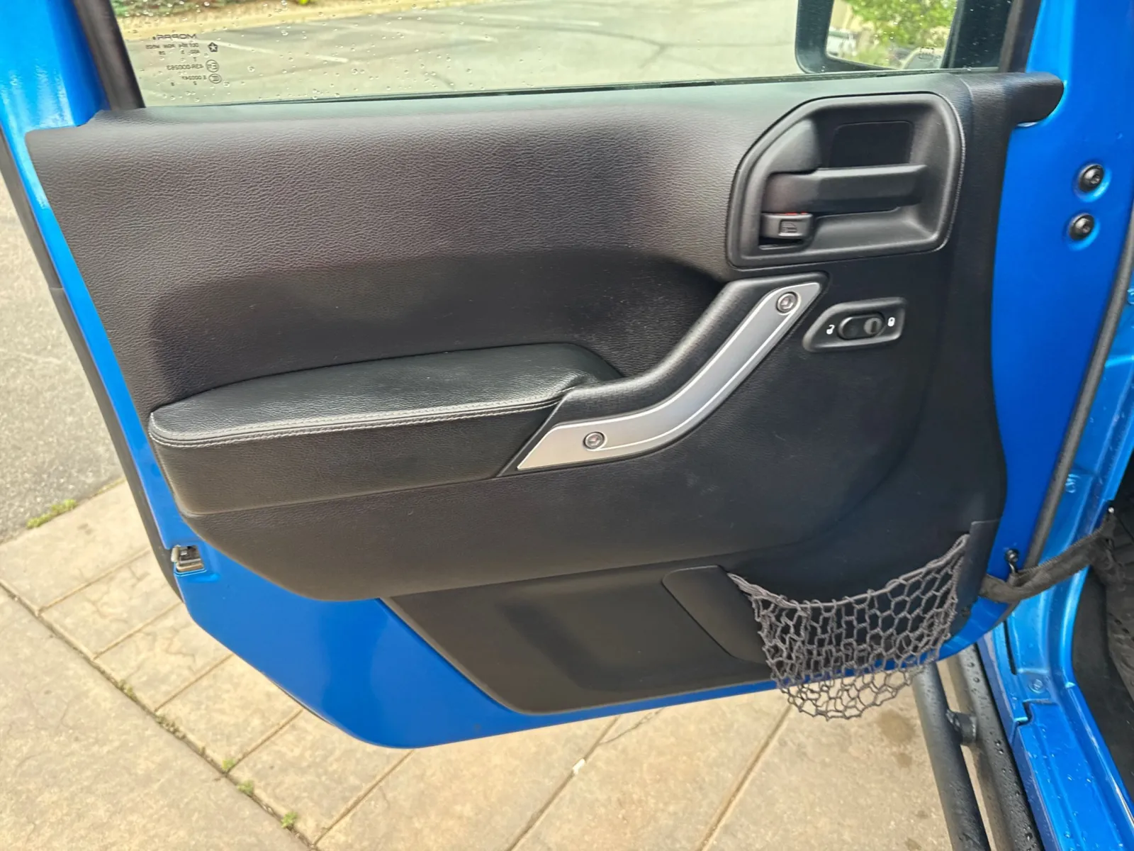 Jeep Wrangler photo 24
