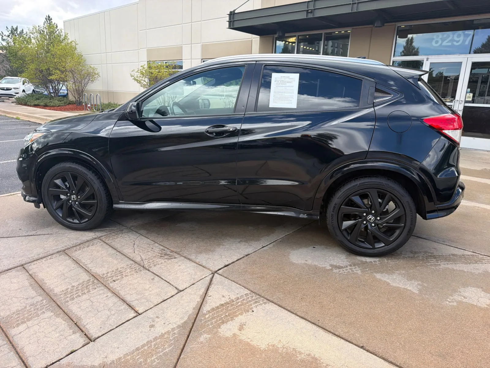 Honda HR-V photo 9