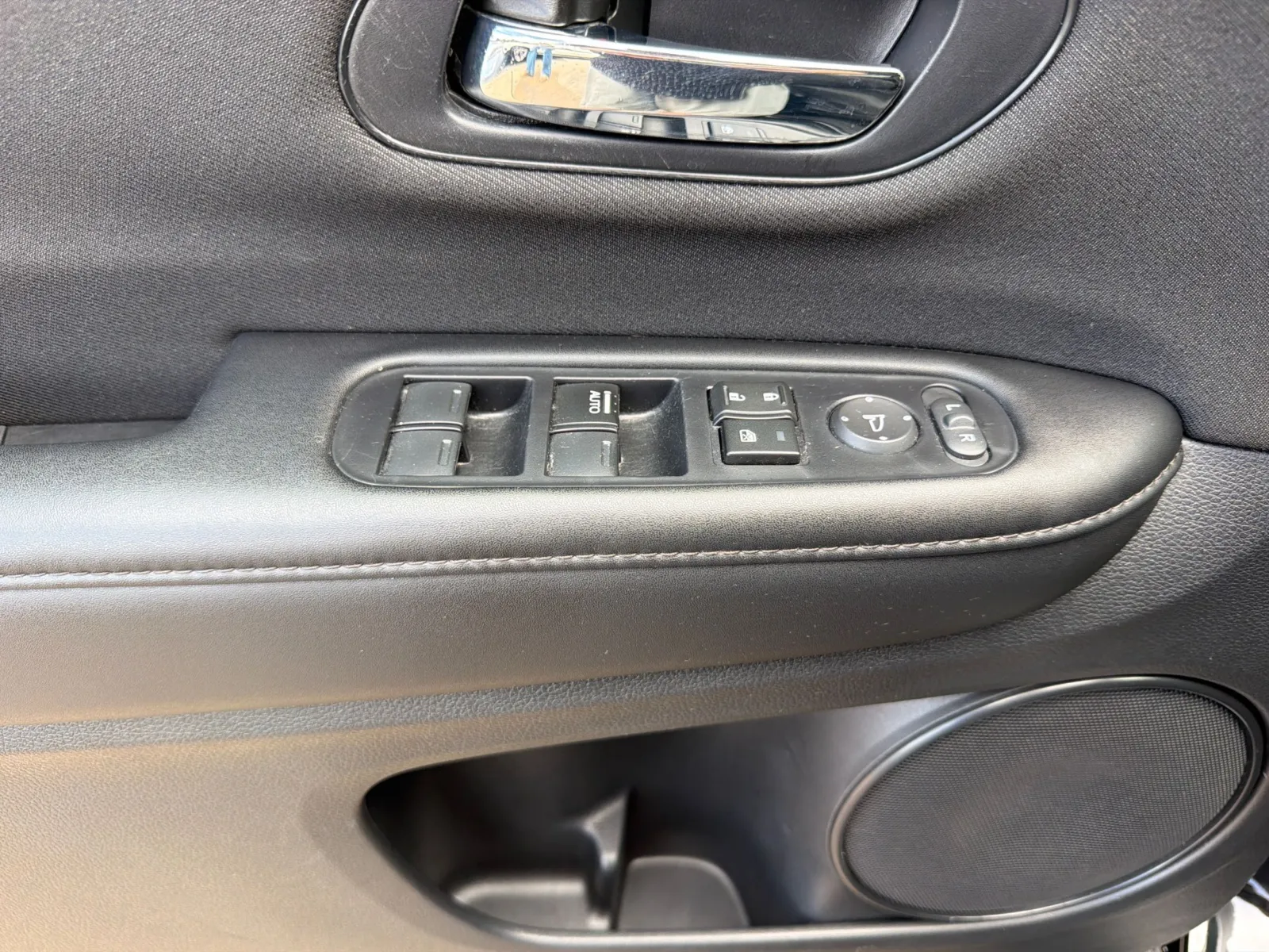Honda HR-V photo 22