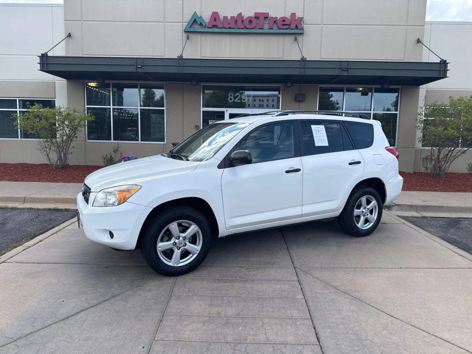 White 2007 Toyota RAV4 Base V6 (A5) for sale in Littleton, CO