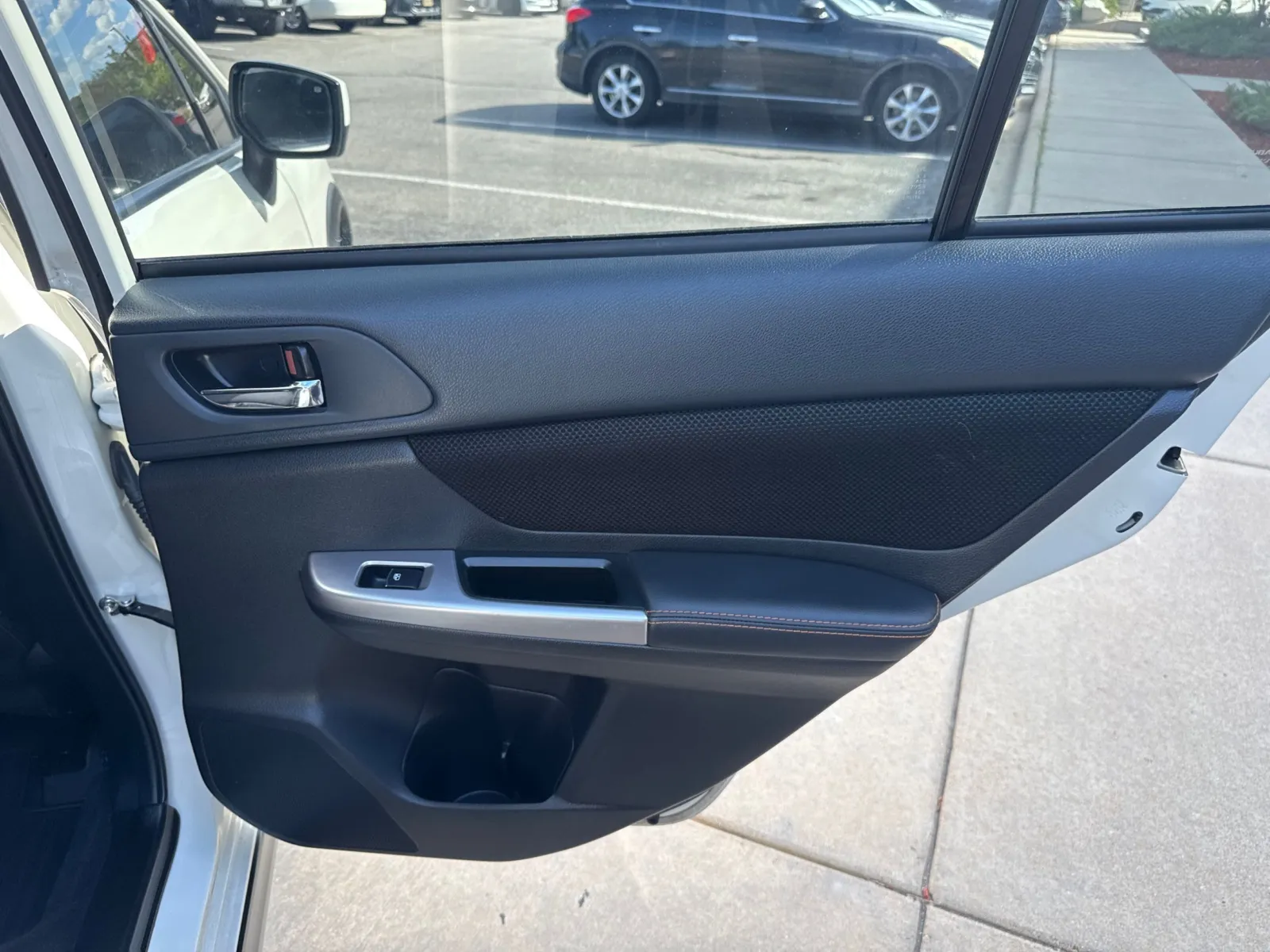 Subaru Crosstrek photo 16