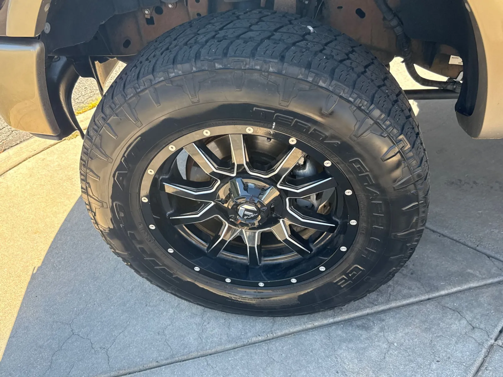 Ford F-150 photo 11