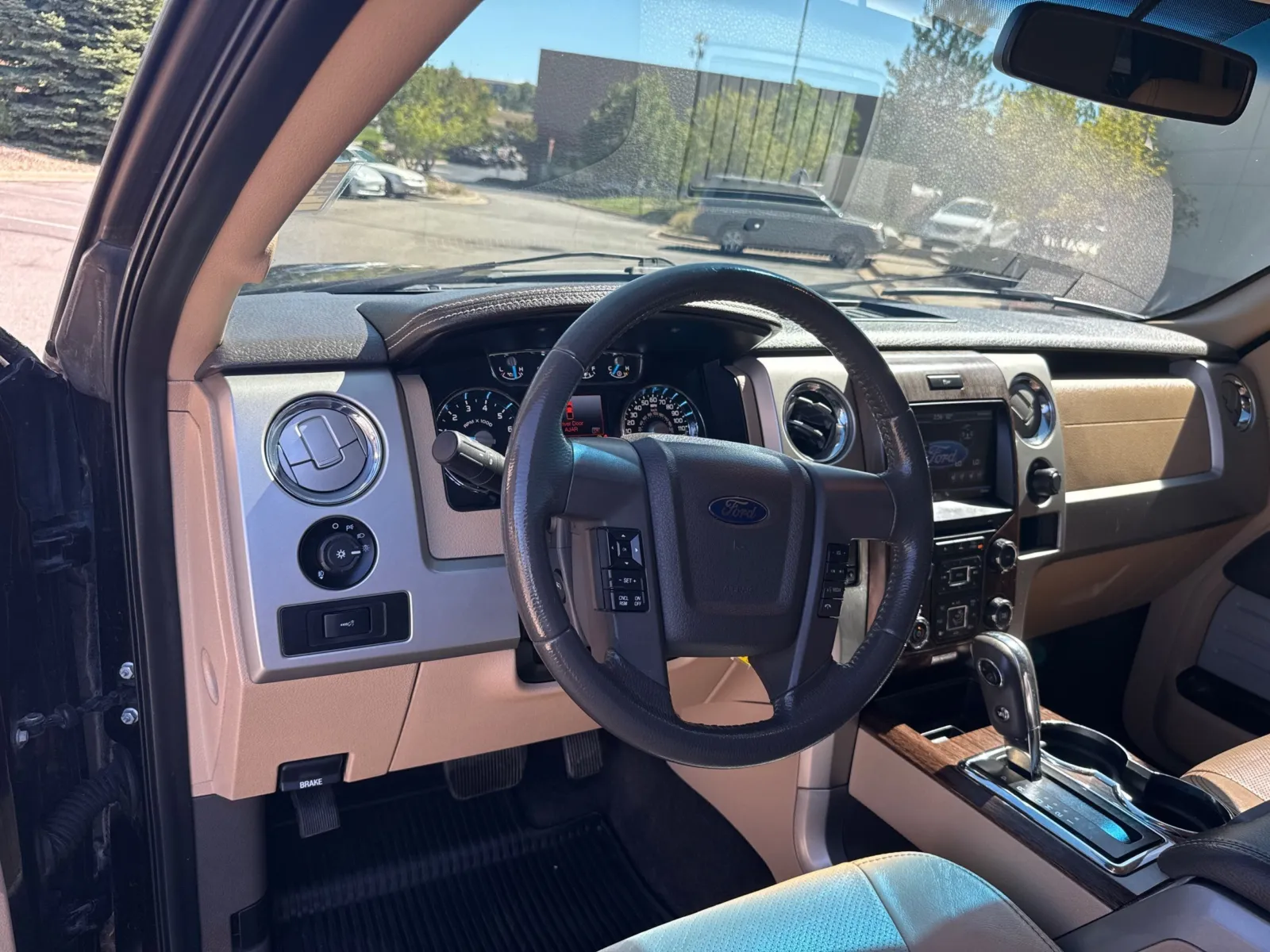 Ford F-150 photo 25