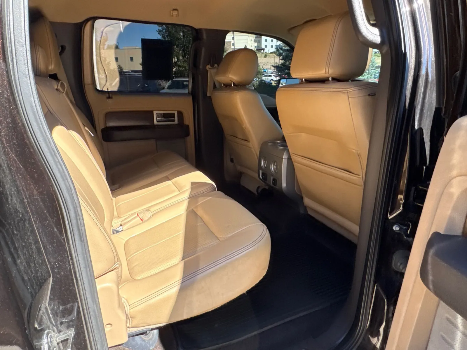 Ford F-150 photo 18