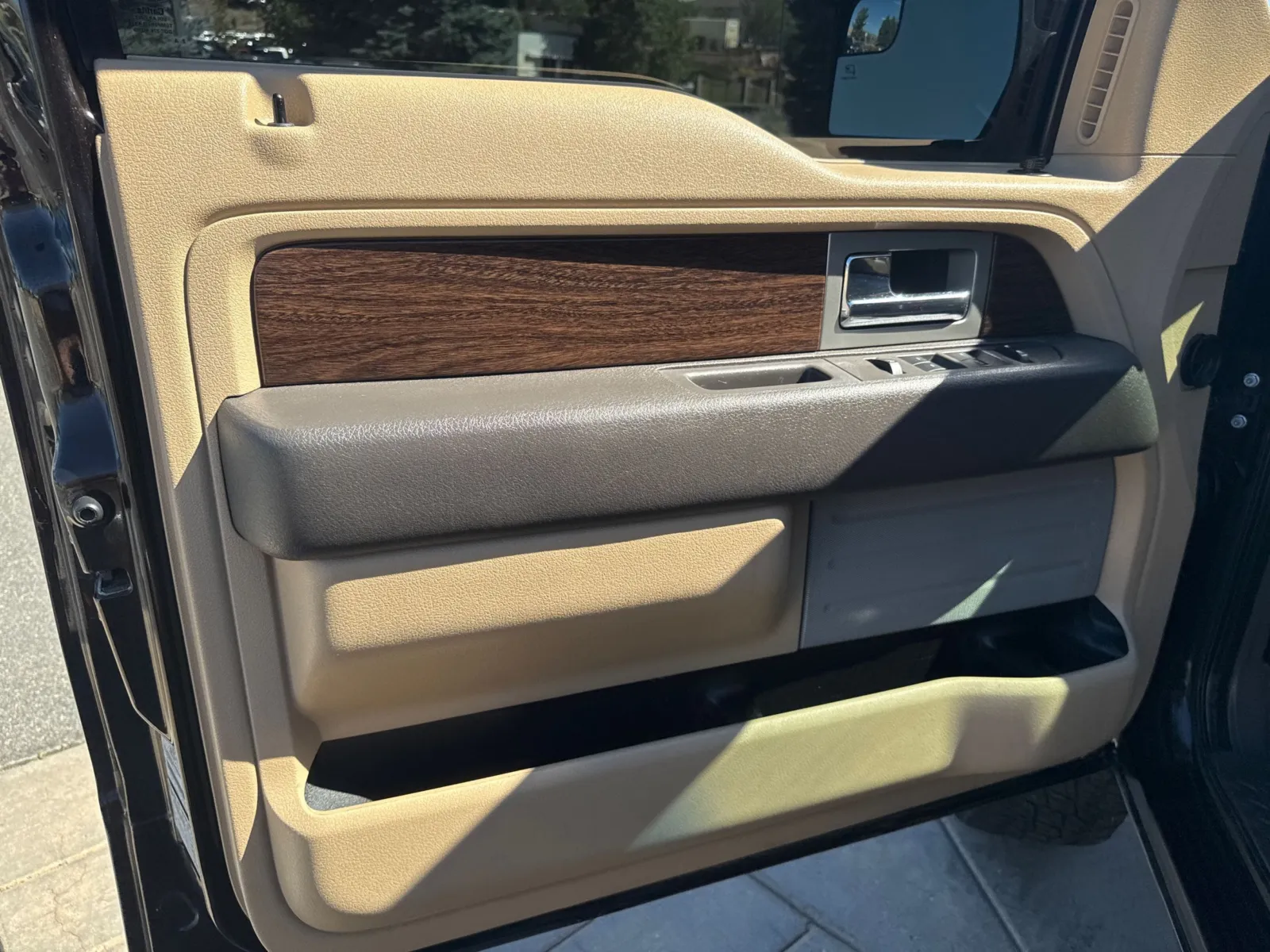 Ford F-150 photo 22