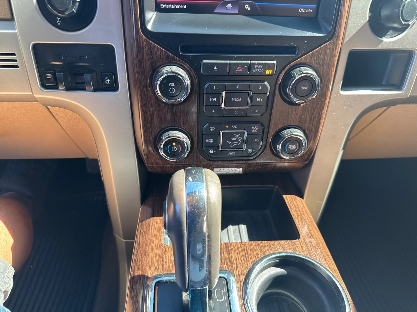 Ford F-150 photo 29