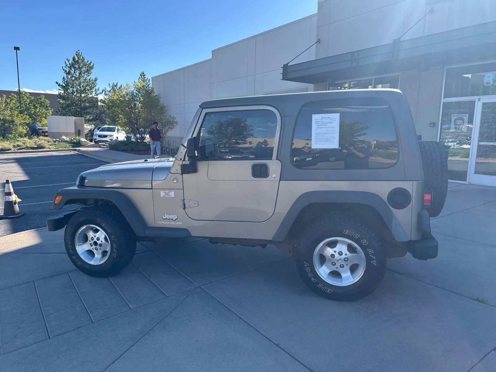 Jeep Wrangler photo 9