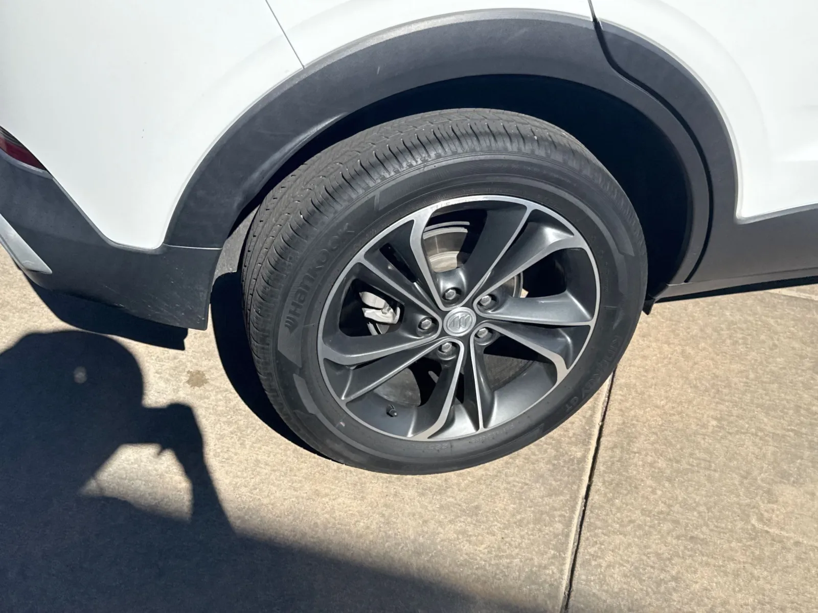 Buick Encore GX photo 12