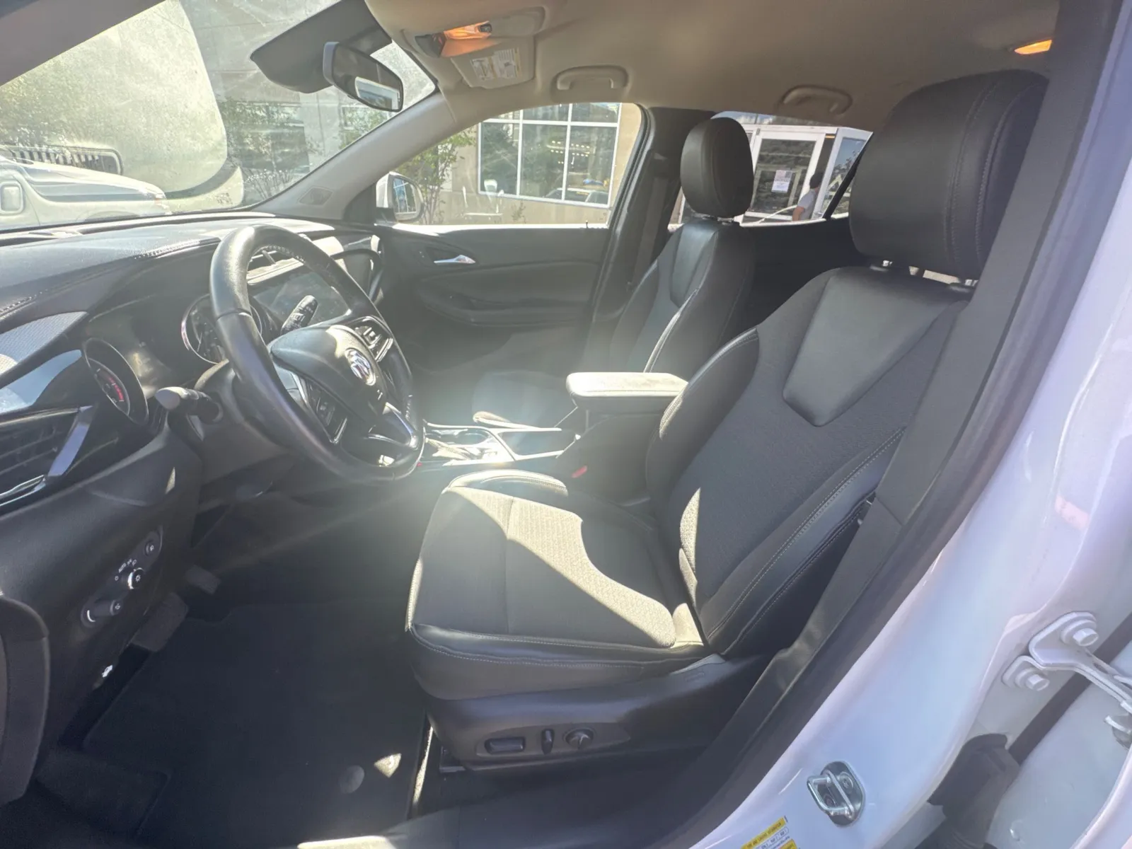 Buick Encore GX photo 25