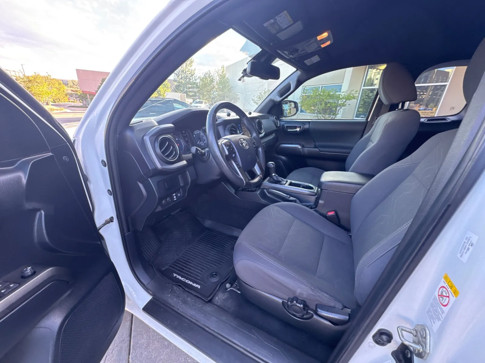 Toyota Tacoma photo 20
