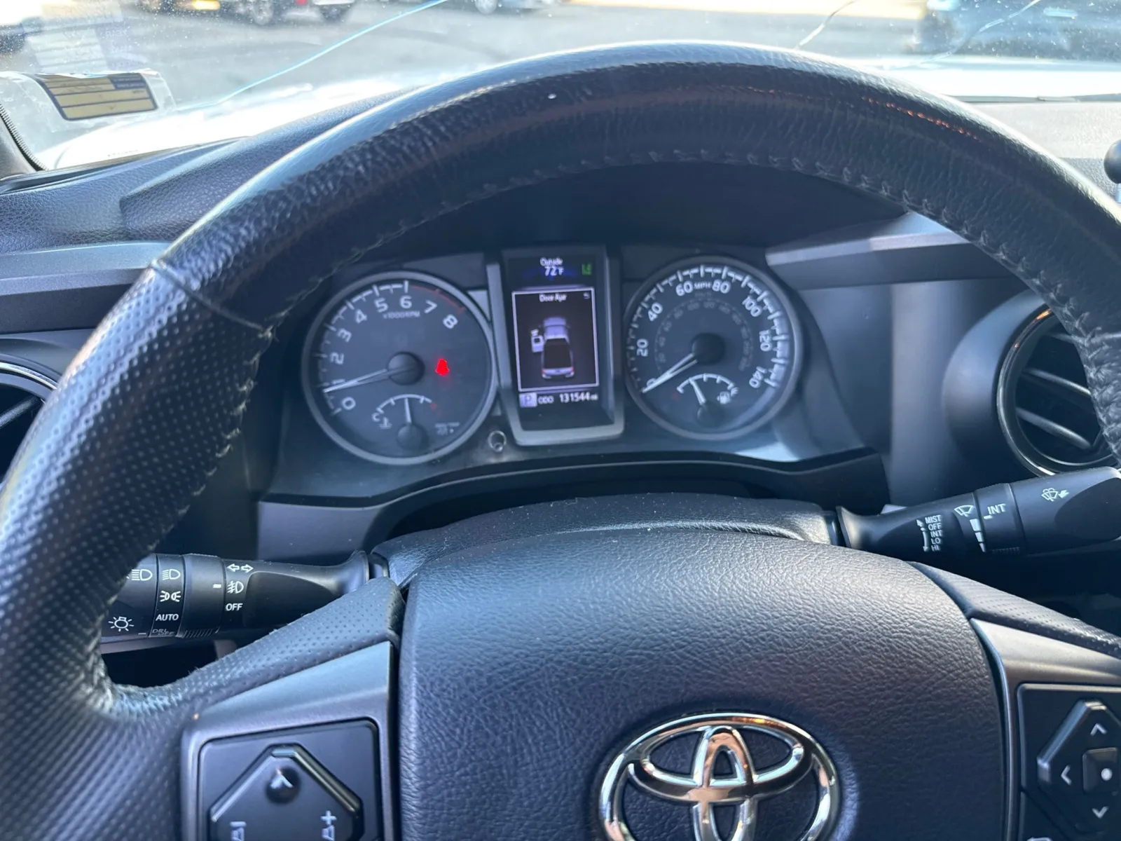 Toyota Tacoma photo 24