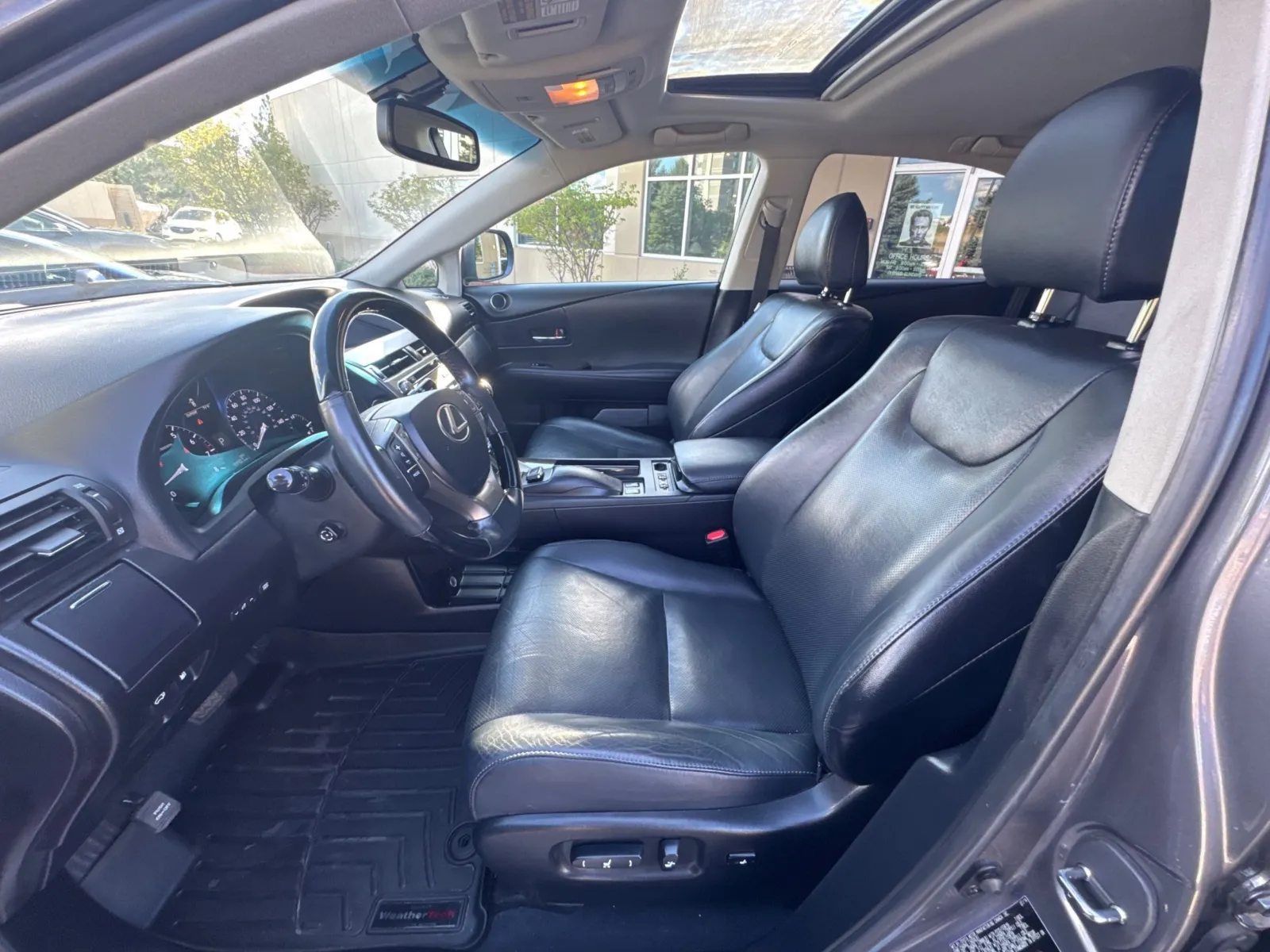 Lexus RX photo 26