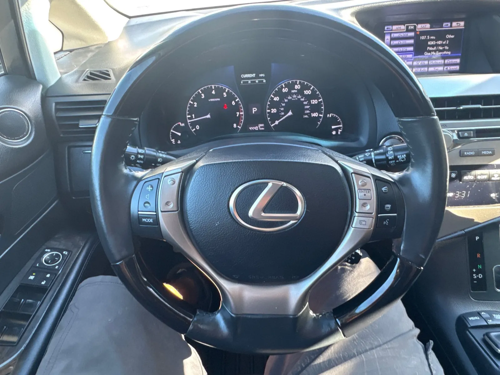 Lexus RX photo 28
