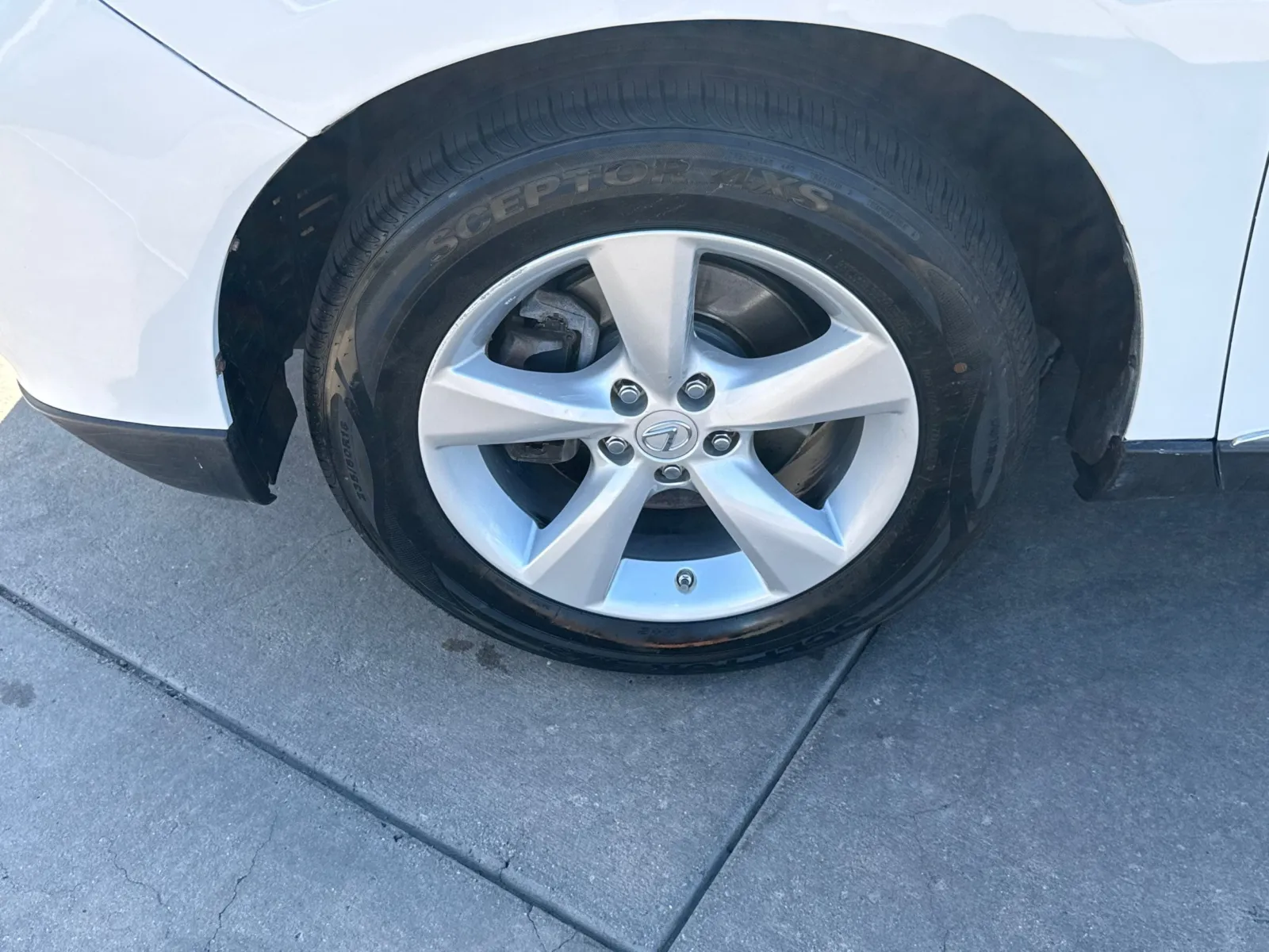Lexus RX photo 11