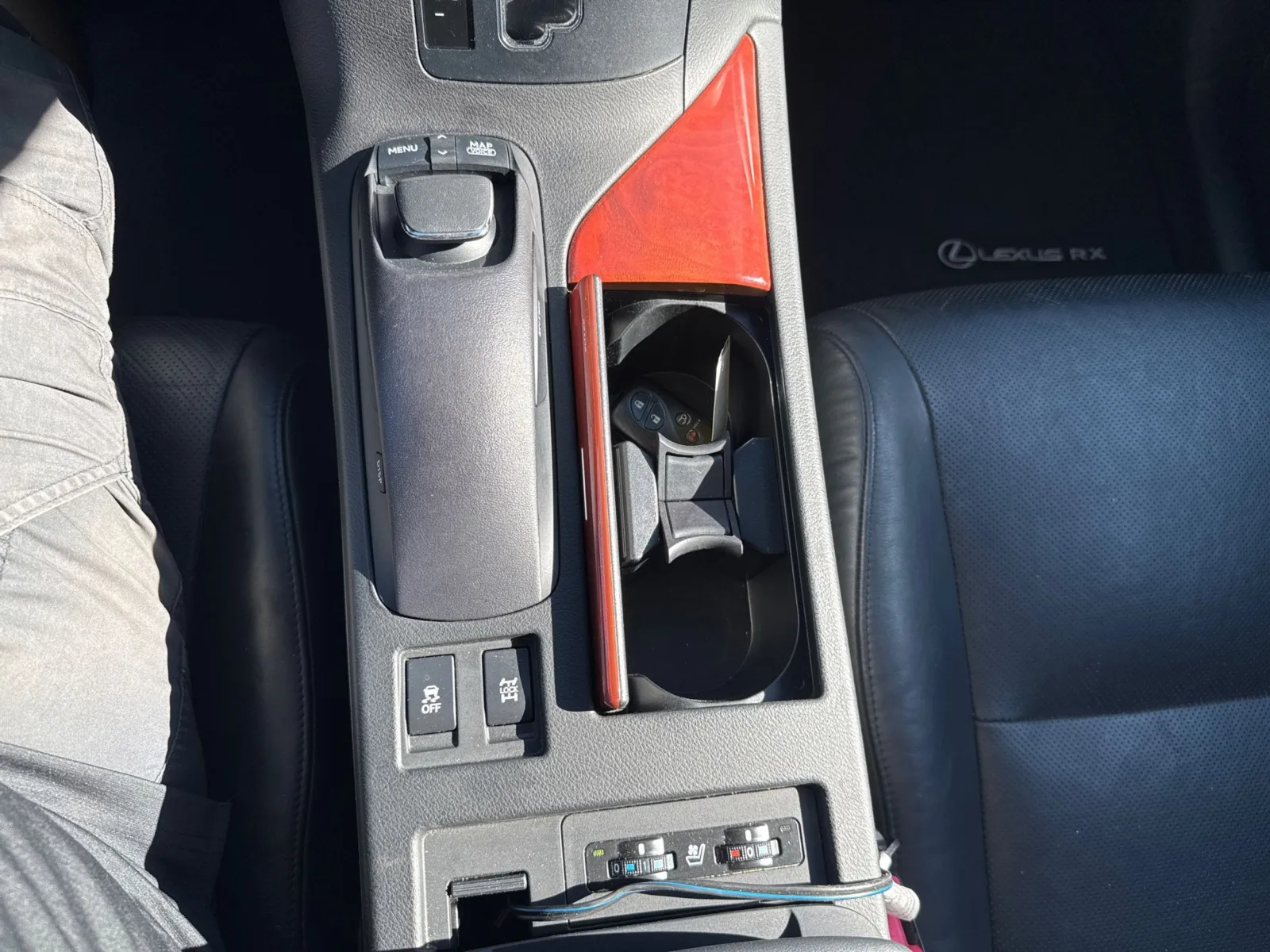 Lexus RX photo 34