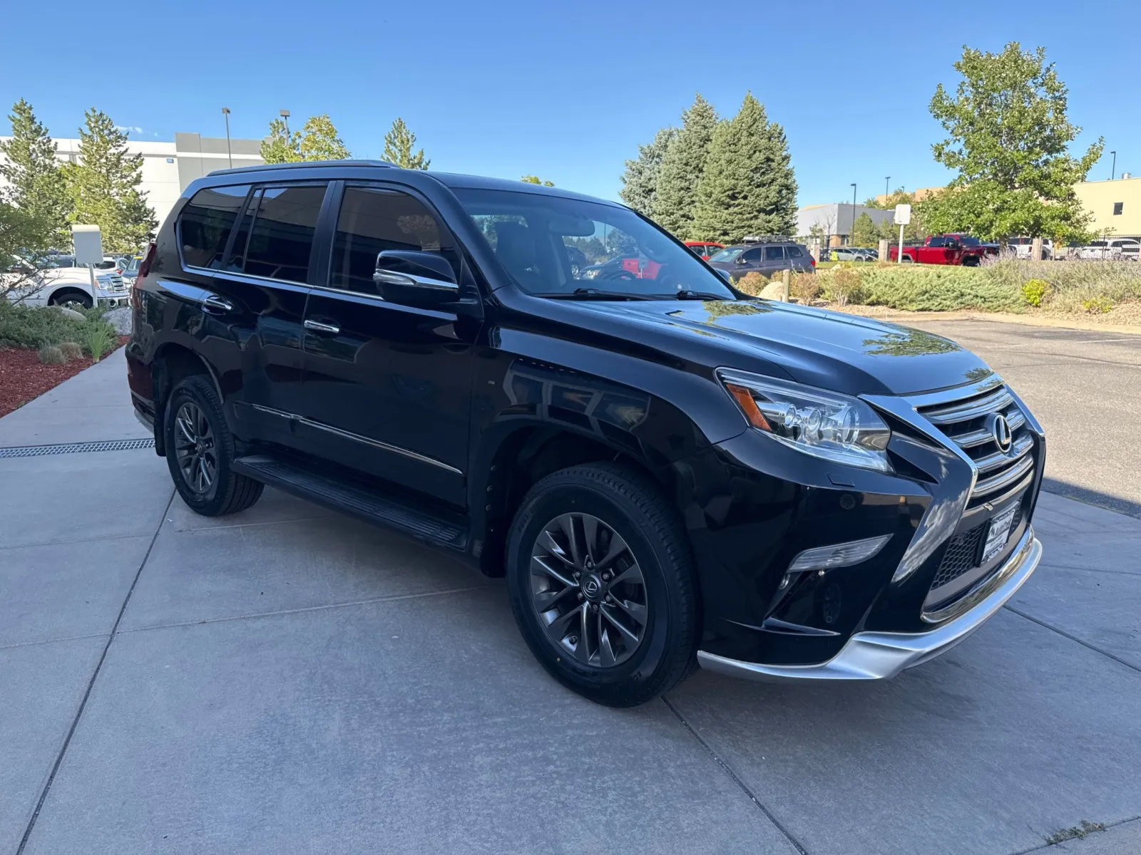 Lexus GX photo 4