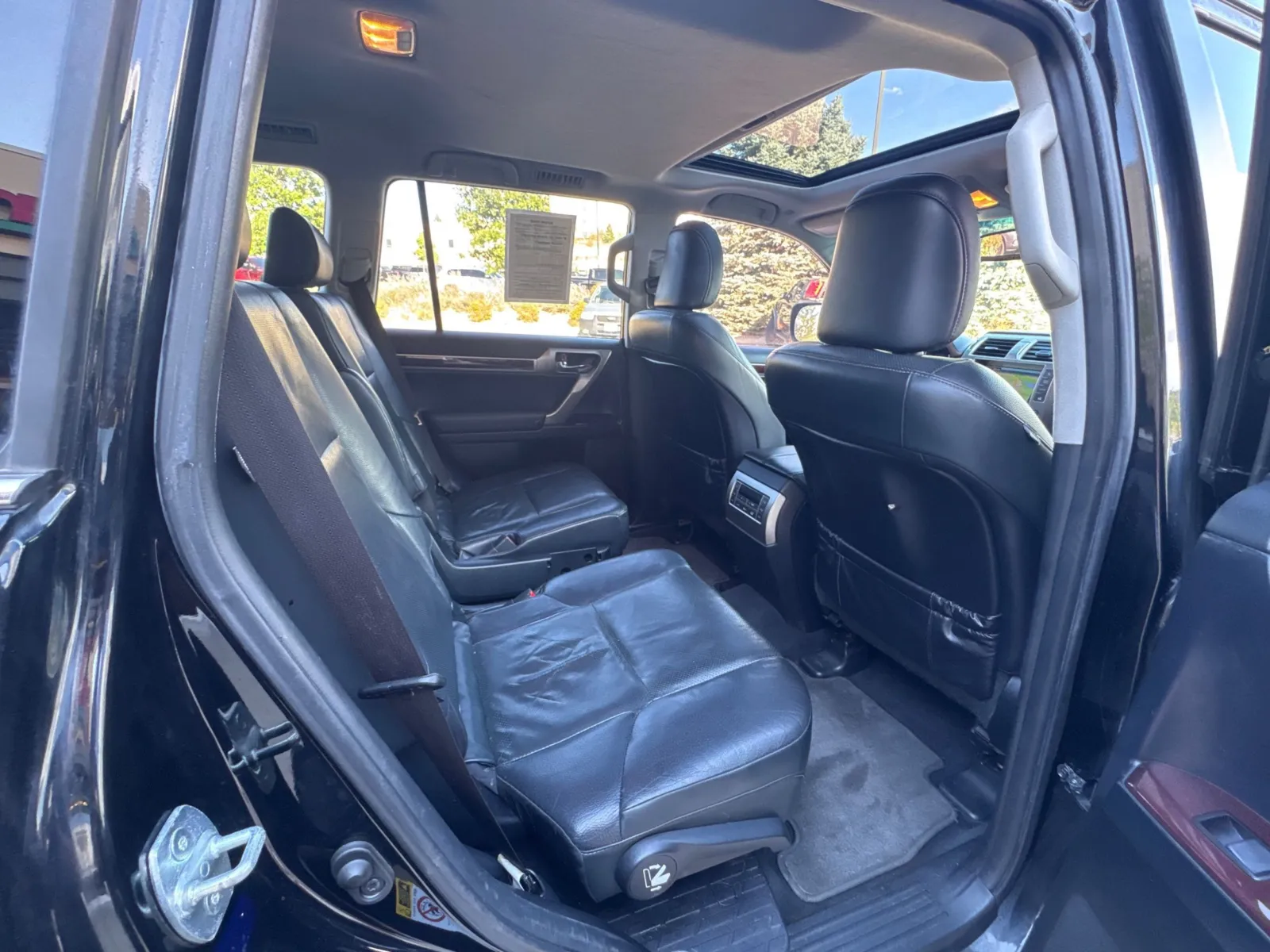 Lexus GX photo 19