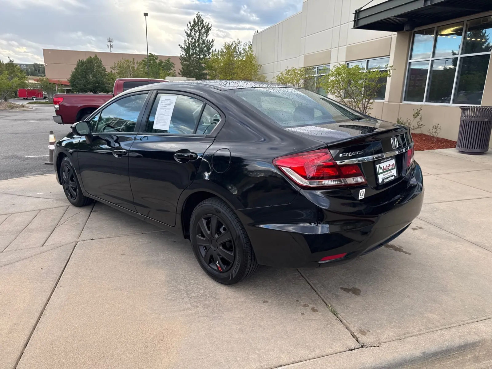 Honda Civic photo 8