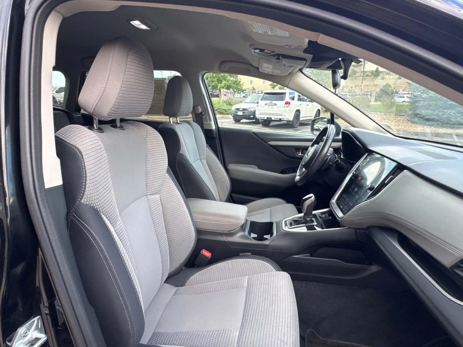 Subaru Outback photo 18