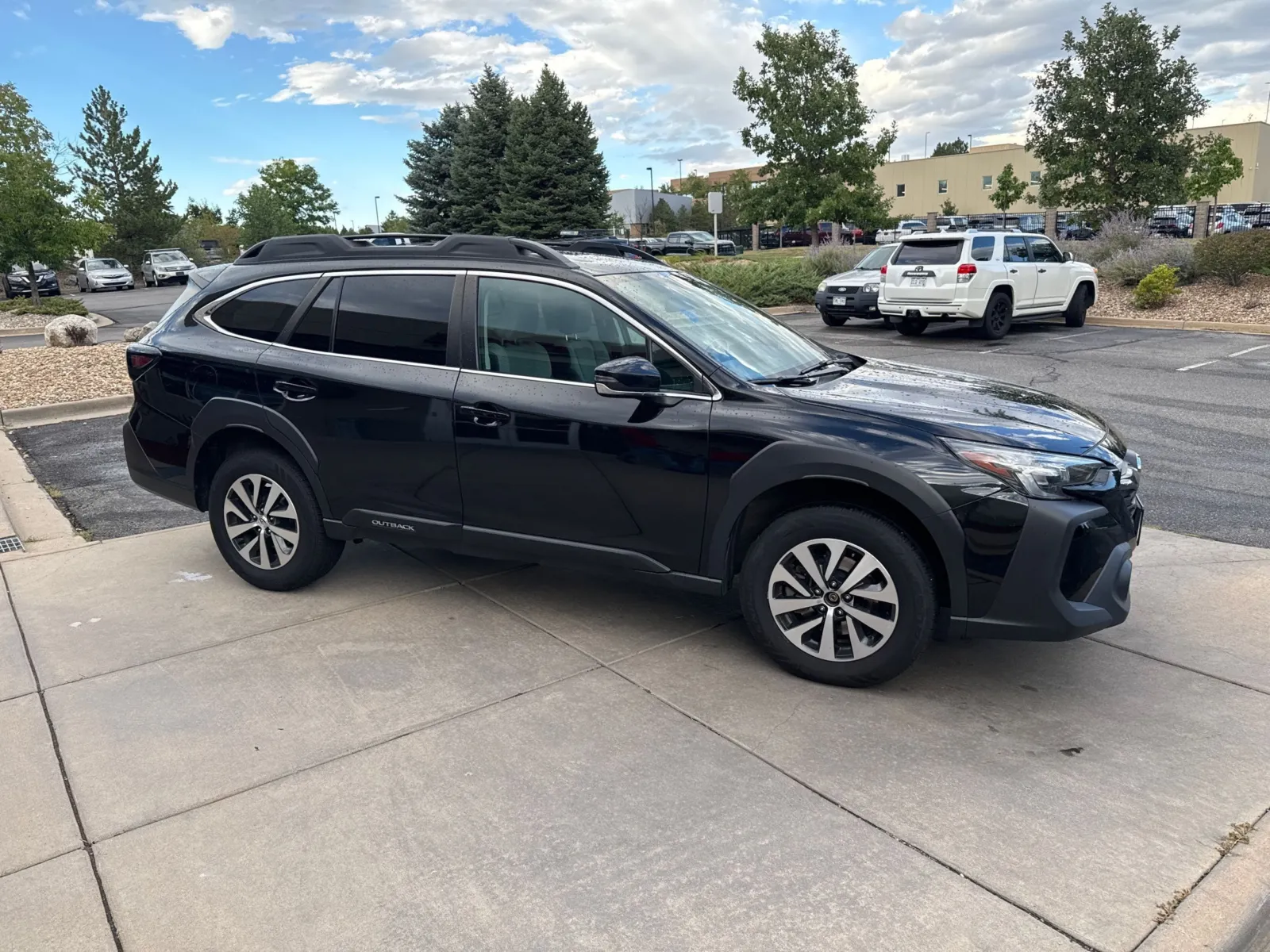 Subaru Outback photo 5