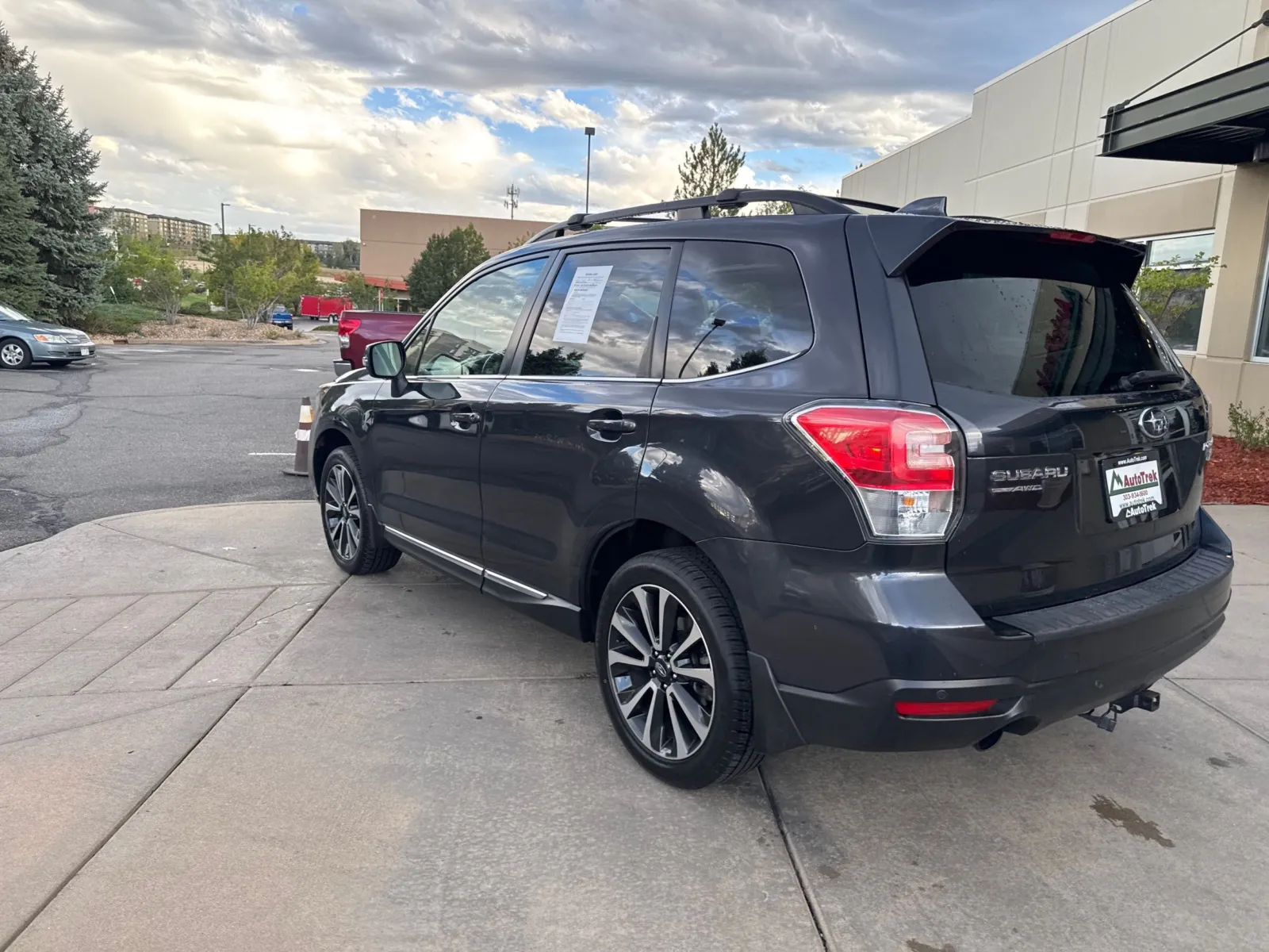 Subaru Forester photo 8