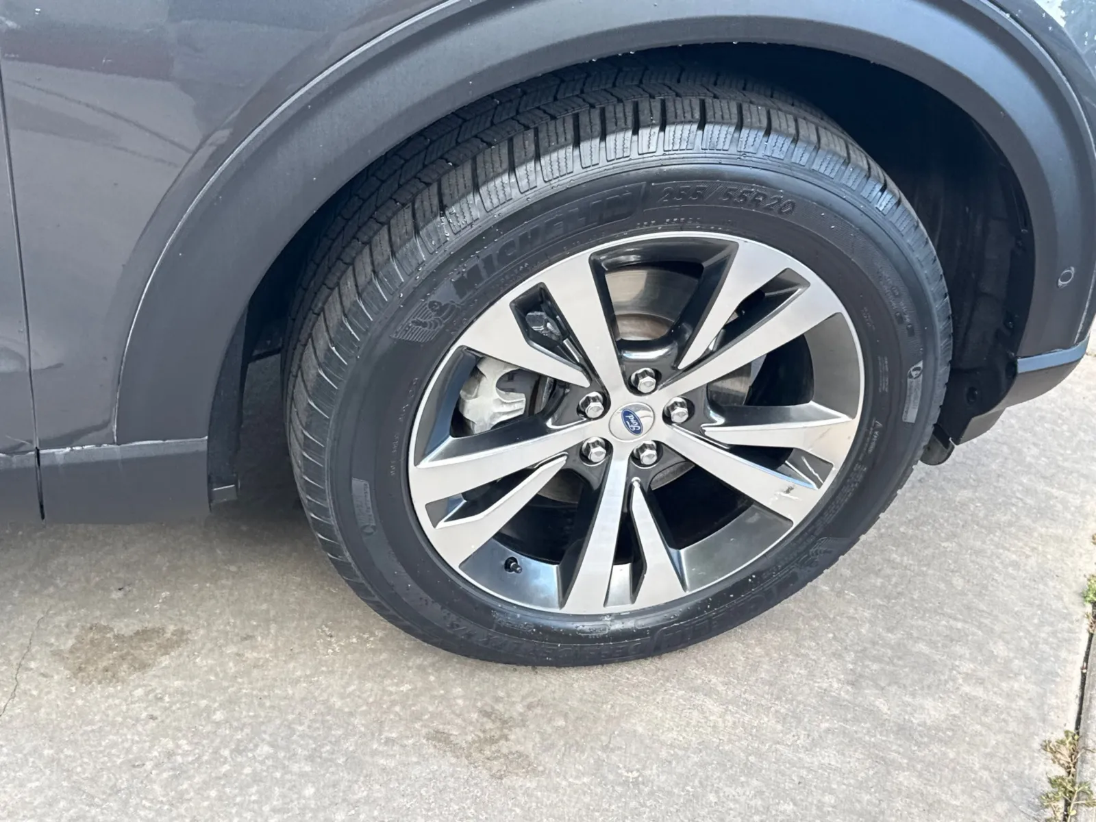 Ford Explorer photo 15