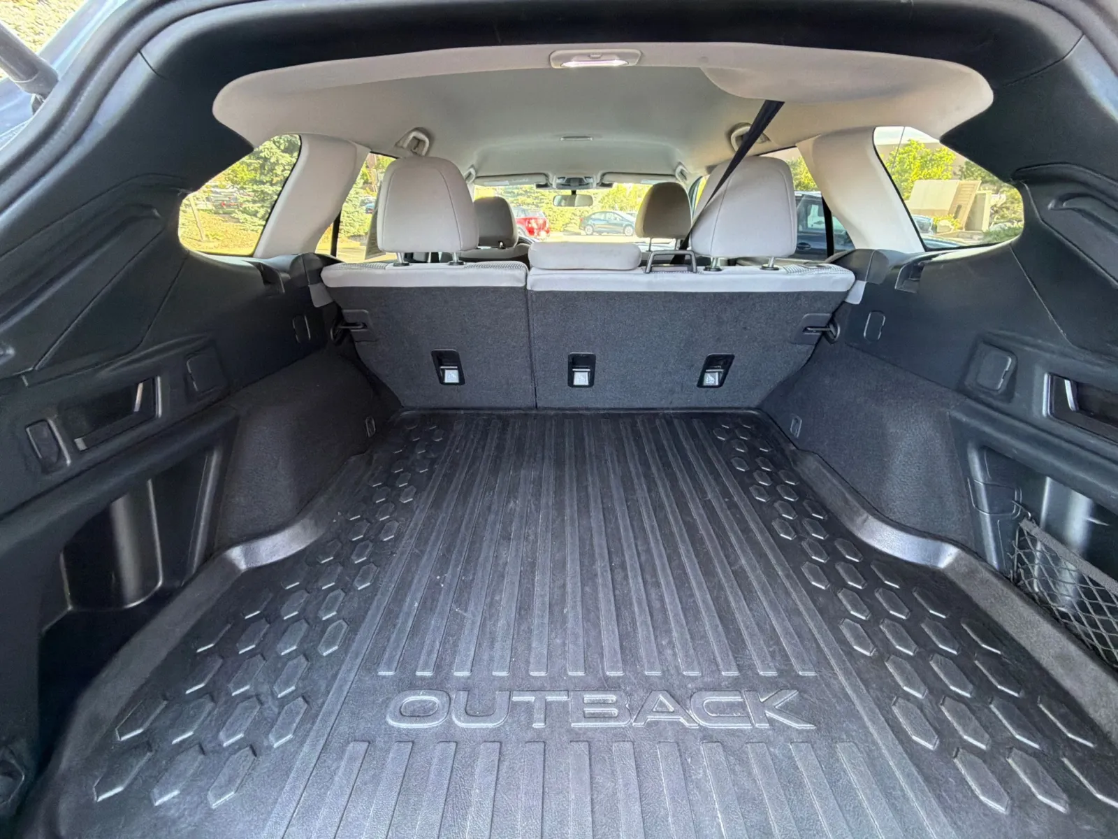 Subaru Outback photo 18